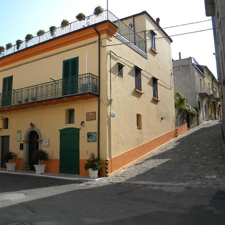 La Casa Dellamericano - Casa D'Epoca Anni '30 Aliano Exteriér fotografie